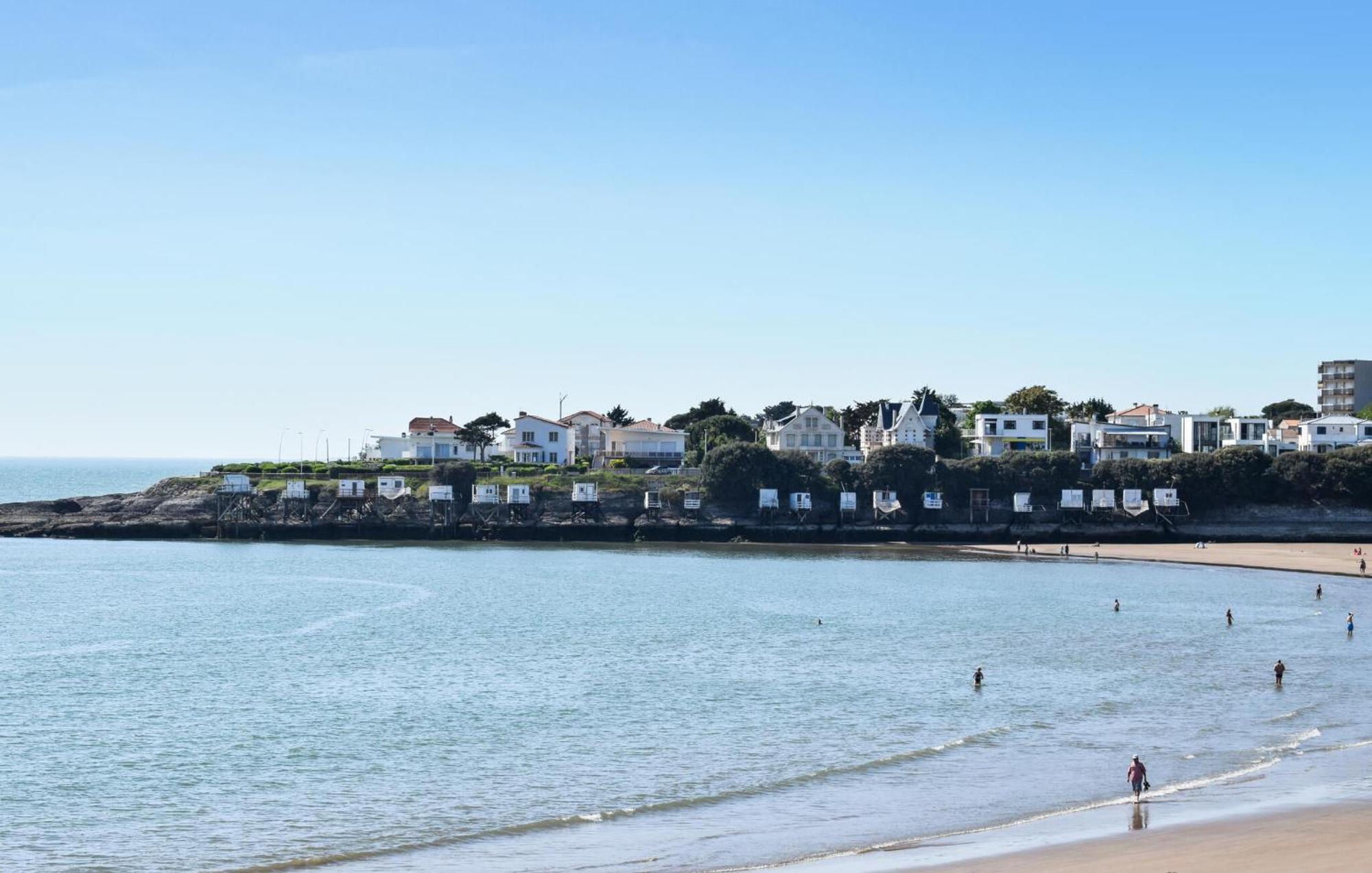 Awesome Home In Royan With Kitchen Exteriér fotografie